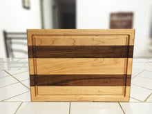 Load image into Gallery viewer, Mixed Maple and Walnut Side grain With juice groove Cutting Board - Best Redwood