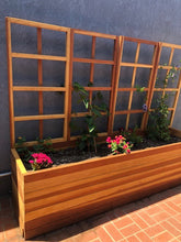 Load image into Gallery viewer, San Laura&#39;s Redwood Planter Box with Trellis - Best Redwood